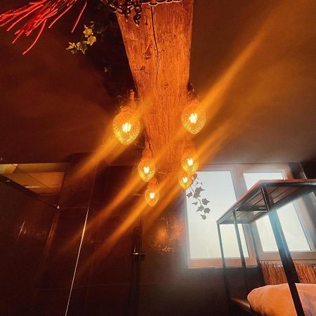 Grand Jnk Boutique Hotel Kukes エクステリア 写真
