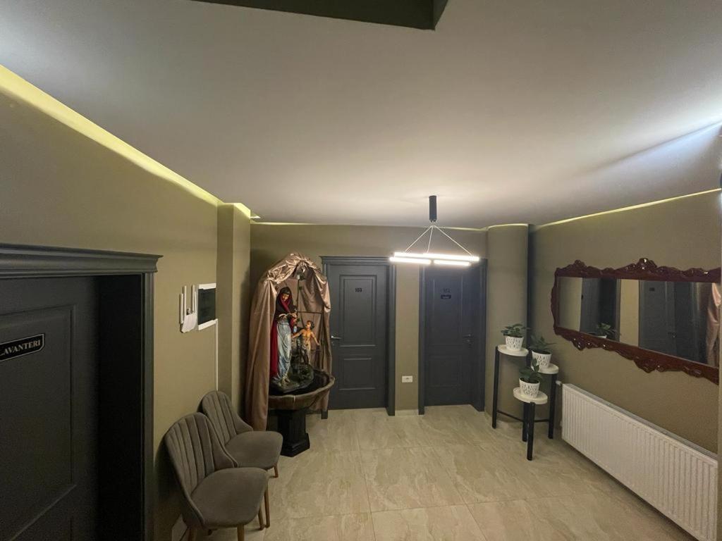 Grand Jnk Boutique Hotel Kukes エクステリア 写真
