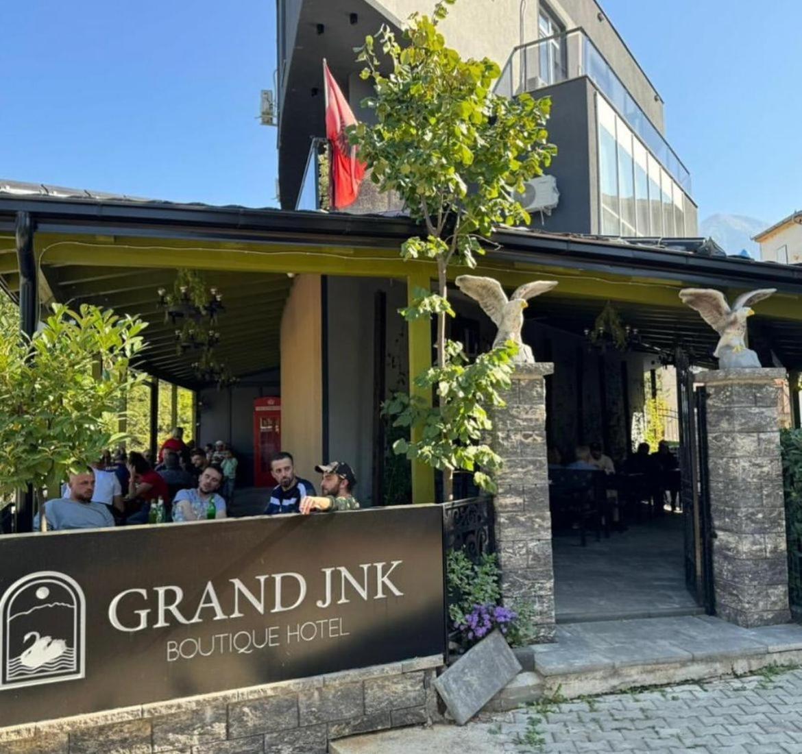 Grand Jnk Boutique Hotel Kukes エクステリア 写真